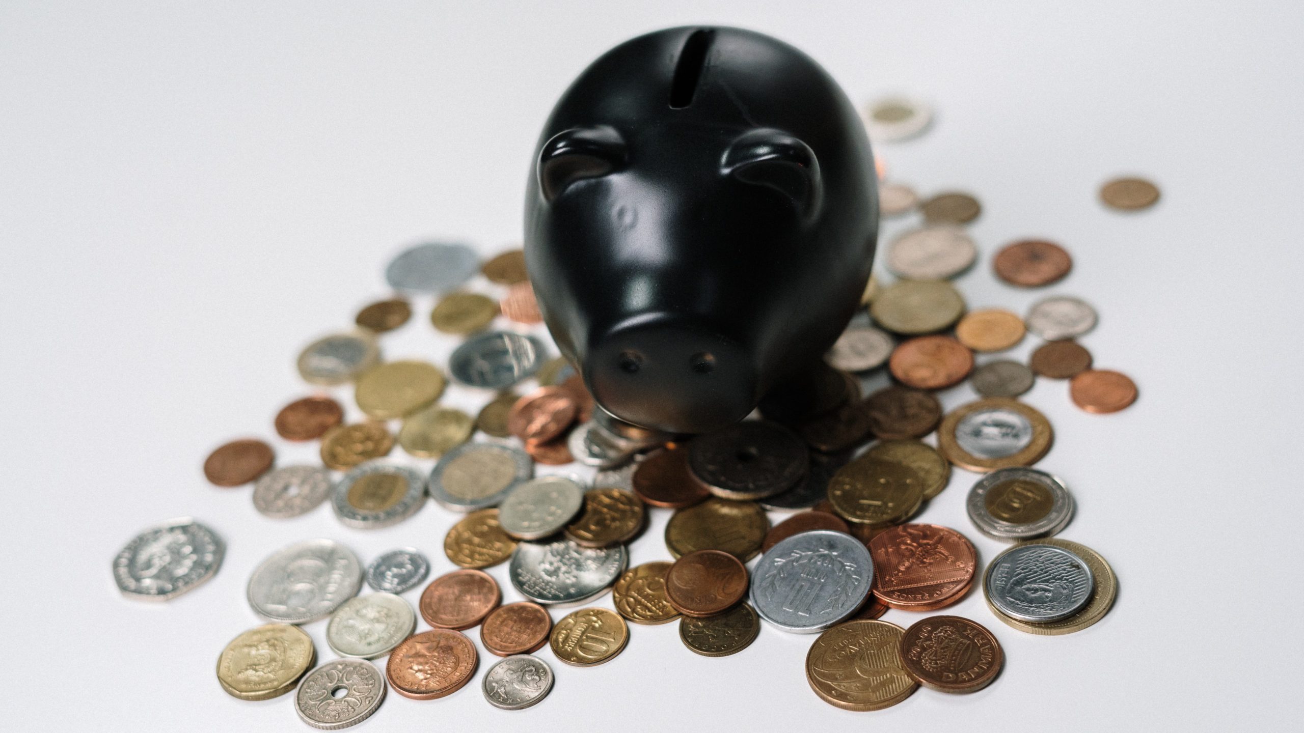 27 Useful money idioms about finance wealth and saving