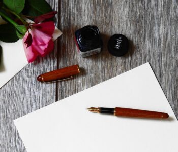 Writing idioms: Inspiring phrases about writing and writers