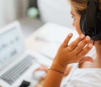 The best English courses: Online, classroom & immersive learning options for all levels