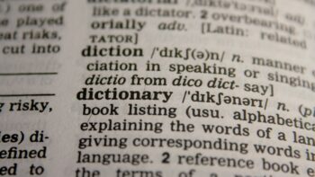 definition of the best english learner's dictionaries for ESL