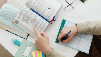 woman studying british vs american grammar differences and examples