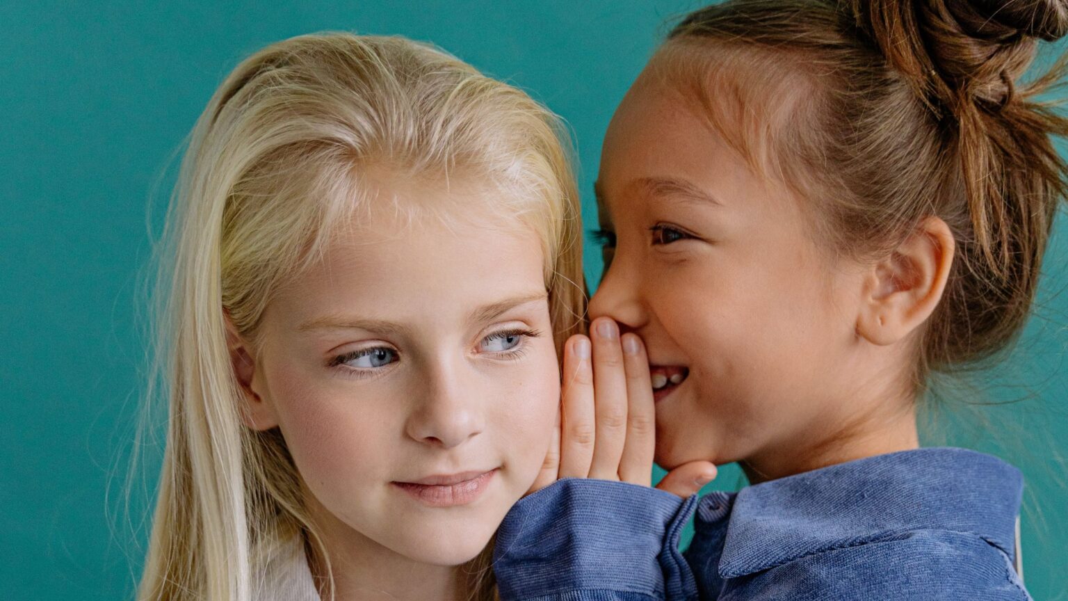 65 Hilarious telephone game phrases for kids and adults