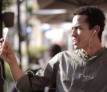 10 Best language exchange apps and websites to improve your English in 2026