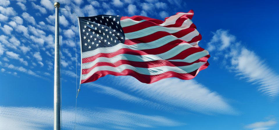 learn american english - USA flag waving