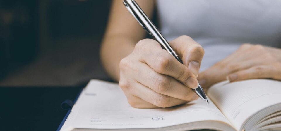 student trying to learn English writing